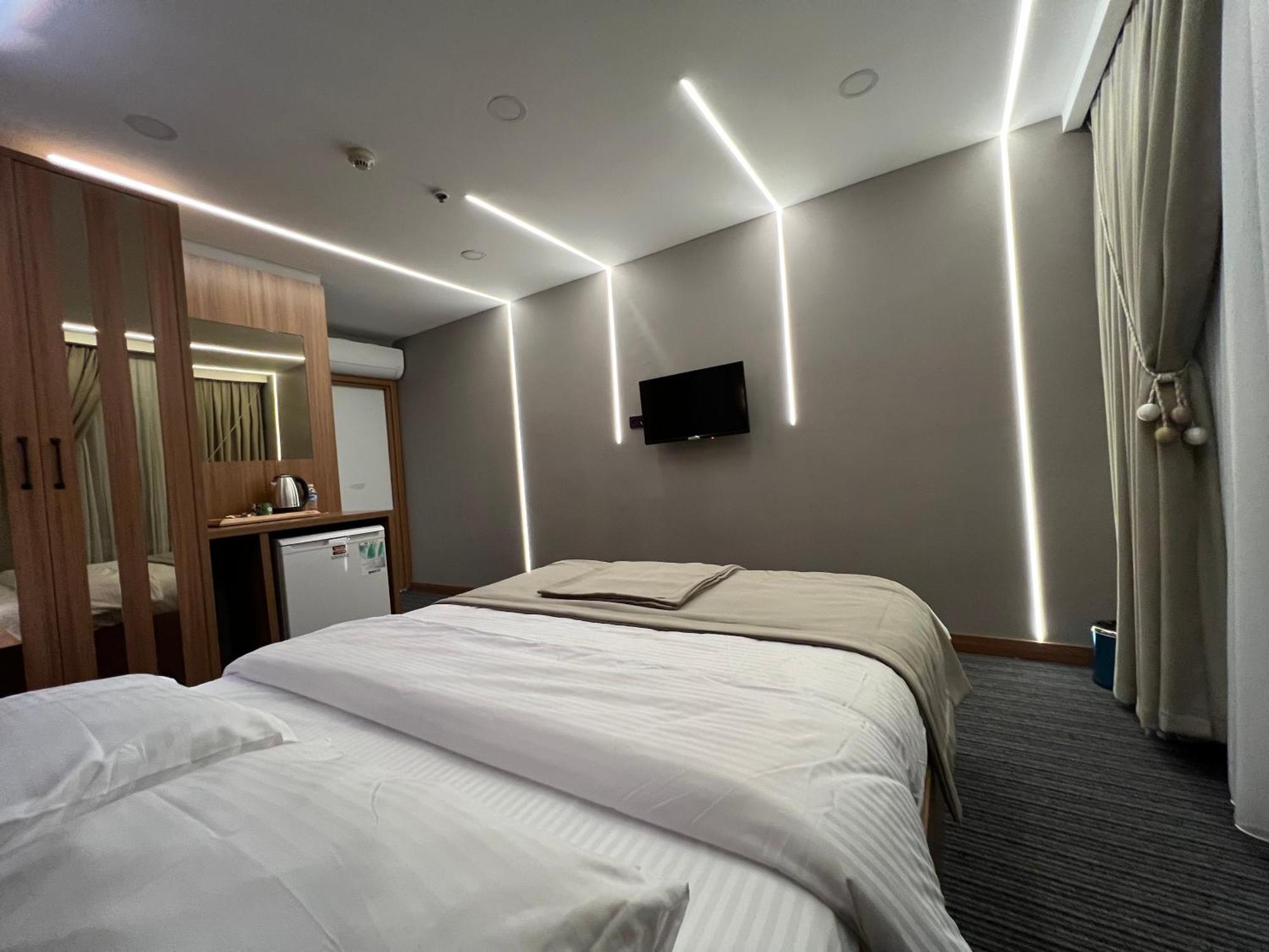Vipinnhotels *