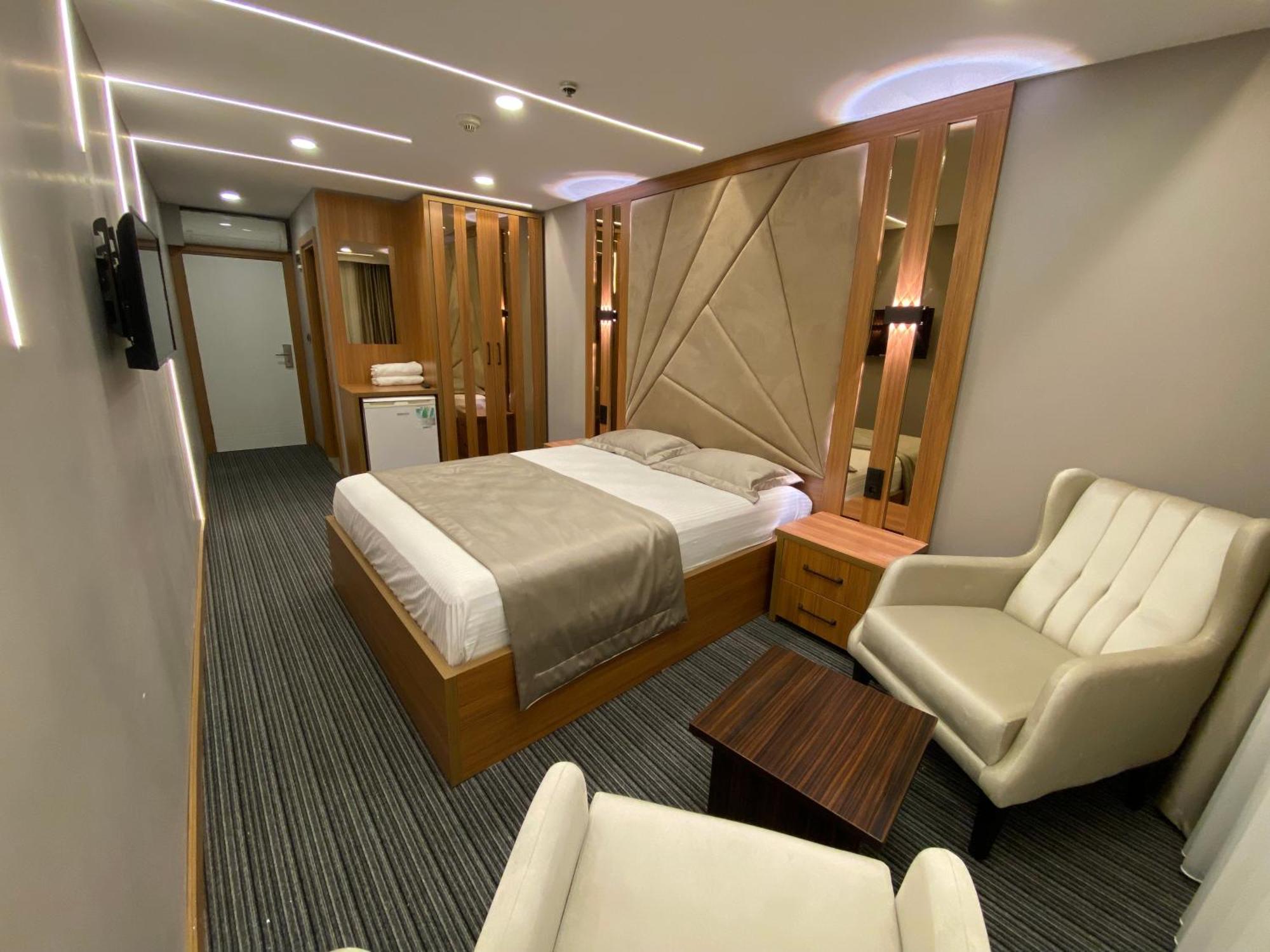 Vipinnhotels Otel *